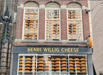 netherlands/vechtstreek/attraction/trial-attic-cheese-tasting-by-henri-willig