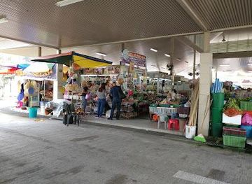 brunei/muara/attraction/kianggeh-market