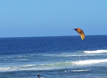 australia/mid-north-coast/attraction/north-beach