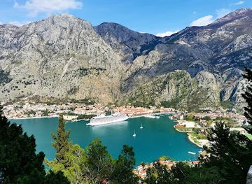 montenegro/rovca/attraction/trailhead-for-vrmac-fort