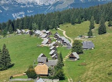 slovenia/kranjska-gora/attraction/planina-zajamniki