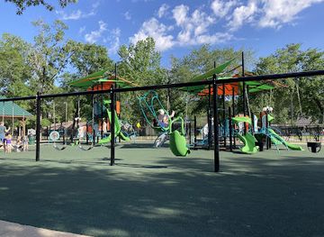 texas/the-woodlands/attraction/teddy-bear-park