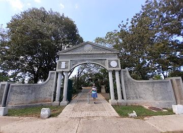 puerto-rico/west-region/attraction/parque-de-los-proceres-puertorriquenos