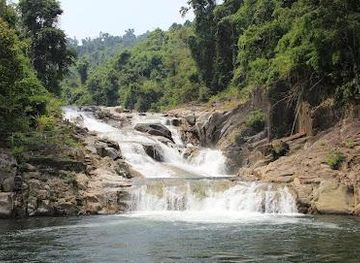 vietnam/nha-trang/attraction/tha-c-yang-bay