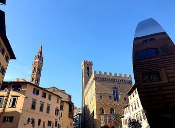 italy/florence/attraction/piazza-di-s-firenze