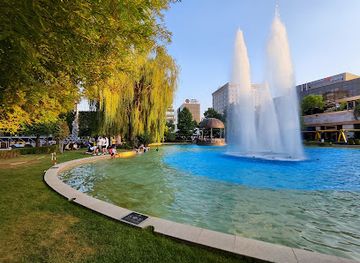 romania/iasi-surroundings/attraction/fantana-arteziana-din-palas-mall