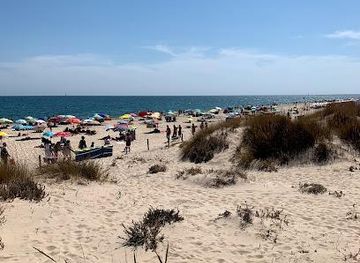 portugal/faro/attraction/praia-de-cabana
