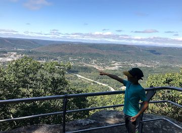 tennessee/southern-middle-tennessee/attraction/cravens-house