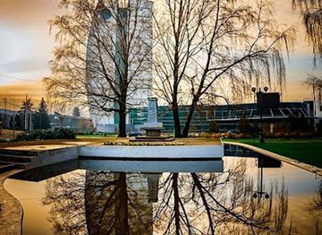 chile/los-rios-region/attraction/plaza-pedro-de-valdivia