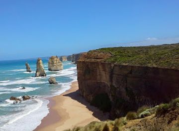 australia/the-twelve-apostles/attraction/thunder-cave