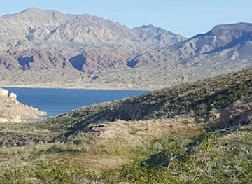 nevada/lake-mead-national-recreation-area/attraction/robert-l-mendenhall-scenic-overlook