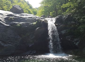 south-korea/jirisan-national-park/attraction/daeryuk-pokpo