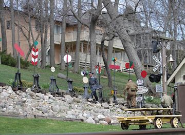 illinois/fox-valley/attraction/fox-river-trolley-museum