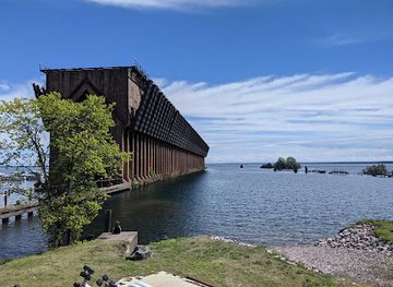 michigan/marquette/attraction/lower-harbor-ore-dock