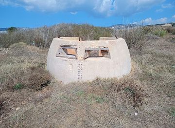 cyprus/paphos/coral-bay/attraction/bunkry-strzeleckie