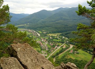 ukraine/pylypets/attraction/hora-vysokyy-kamin