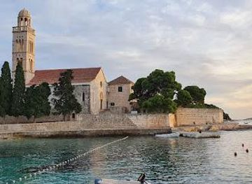 croatia/hvar/attraction/franciscan-monastery