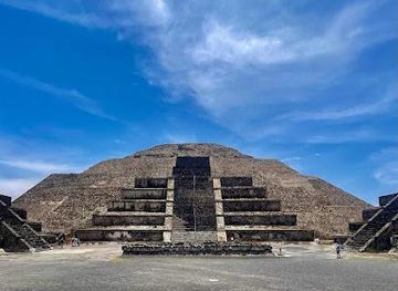 mexico/mexico-city/attraction/pyramid-of-the-sun