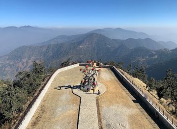india/himalayas/attraction/guranse-view-tower