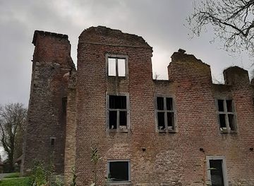 belgium/fagne-famenne/attraction/aische-en-refail-castle