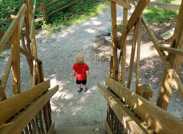 michigan/lansing/attraction/harris-nature-center