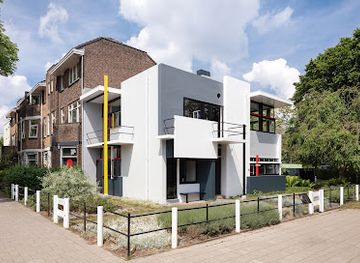 netherlands/utrecht/attraction/rietveld-schroder-house