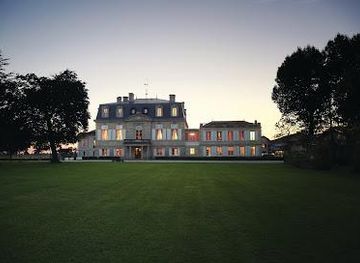 france/bordeaux/attraction/chateau-pontet-canet