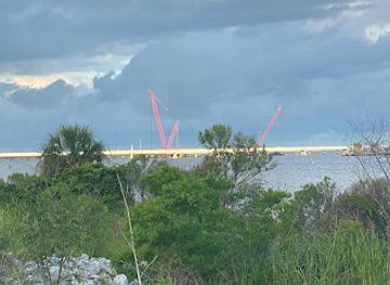 florida/pensacola-beach/attraction/pensacola-bay-bridge