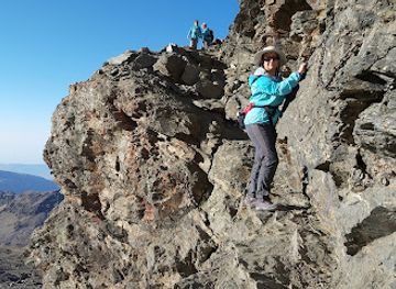 spain/sierra-nevada/attraction/over-the-guides