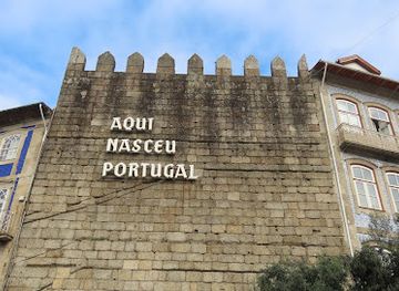 portugal/guimaraes/attraction/garden-alameda