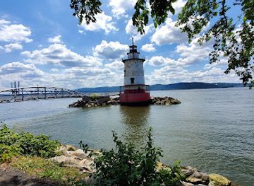 new-york/white-plains/attraction/sleepy-hollow-lighthouse
