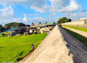 sri-lanka/jaffna/attraction/public-park-jaffna-fort