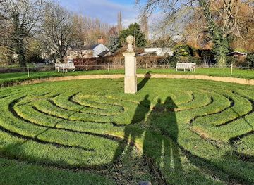 united-kingdom/huntingdonshire/attraction/hilton-maze