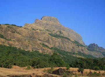 india/northern-plains/attraction/alang-fort