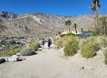 california/palm-desert/attraction/south-lykken-trailhead