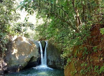 costa-rica/southern-zone/attraction/cascada-el-pavon