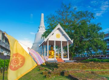 thailand/nakhon-si-thammarat/attraction/phra-ngoen-garden