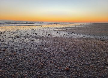 louisiana/holly-beach/attraction/cameron-beach