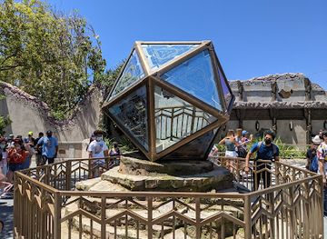 california/anaheim/attraction/ancient-sanctum