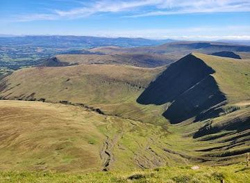 united-kingdom/cardiff/attraction/pen-y-fan