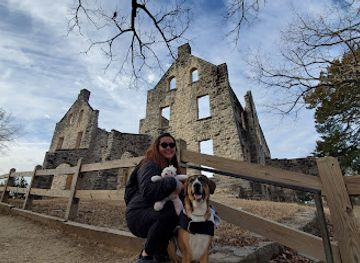 missouri/dissected-till-plains/attraction/ha-ha-tonka-castle-ruins