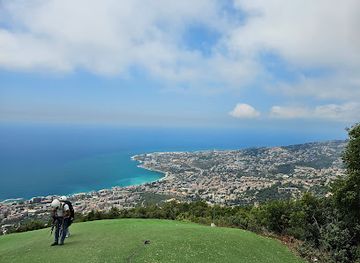 lebanon/jounieh-coast/attraction/paragliding-harissa-lebanon-official