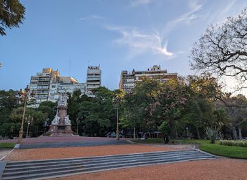 argentina/buenos-aires/recoleta/attraction/plaza-francia
