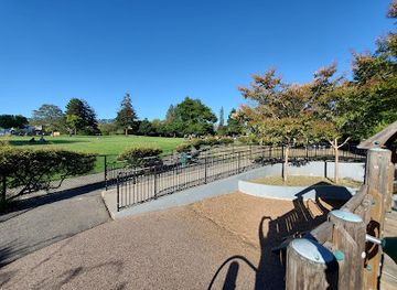 california/berkeley/attraction/cedar-rose-park