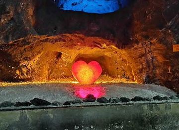 colombia/bogota/attraction/nemocon-salt-mine