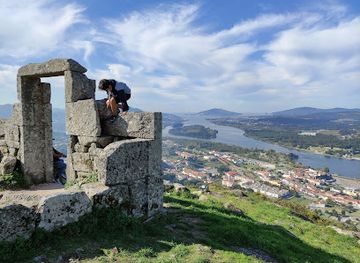 portugal/minho/attraction/miradouro-porta-do-espirito-santo