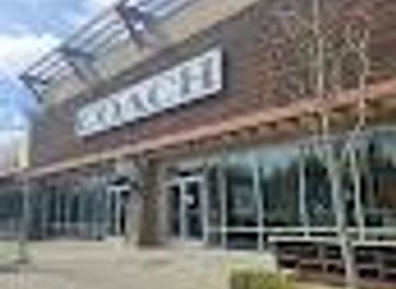 washington/everett/attraction/coach-outlet