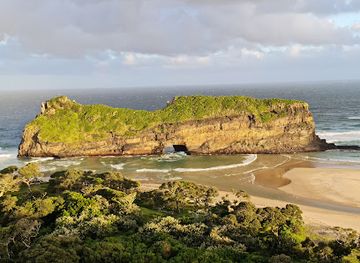 south-africa/wild-coast/attraction/hole-in-the-wall