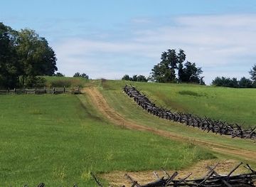 west-virginia/harpers-ferry-national-historical-park/attraction/schoolhouse-ridge-north