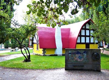 spain/huesca/attraction/homenaje-de-huesca-a-walt-disney